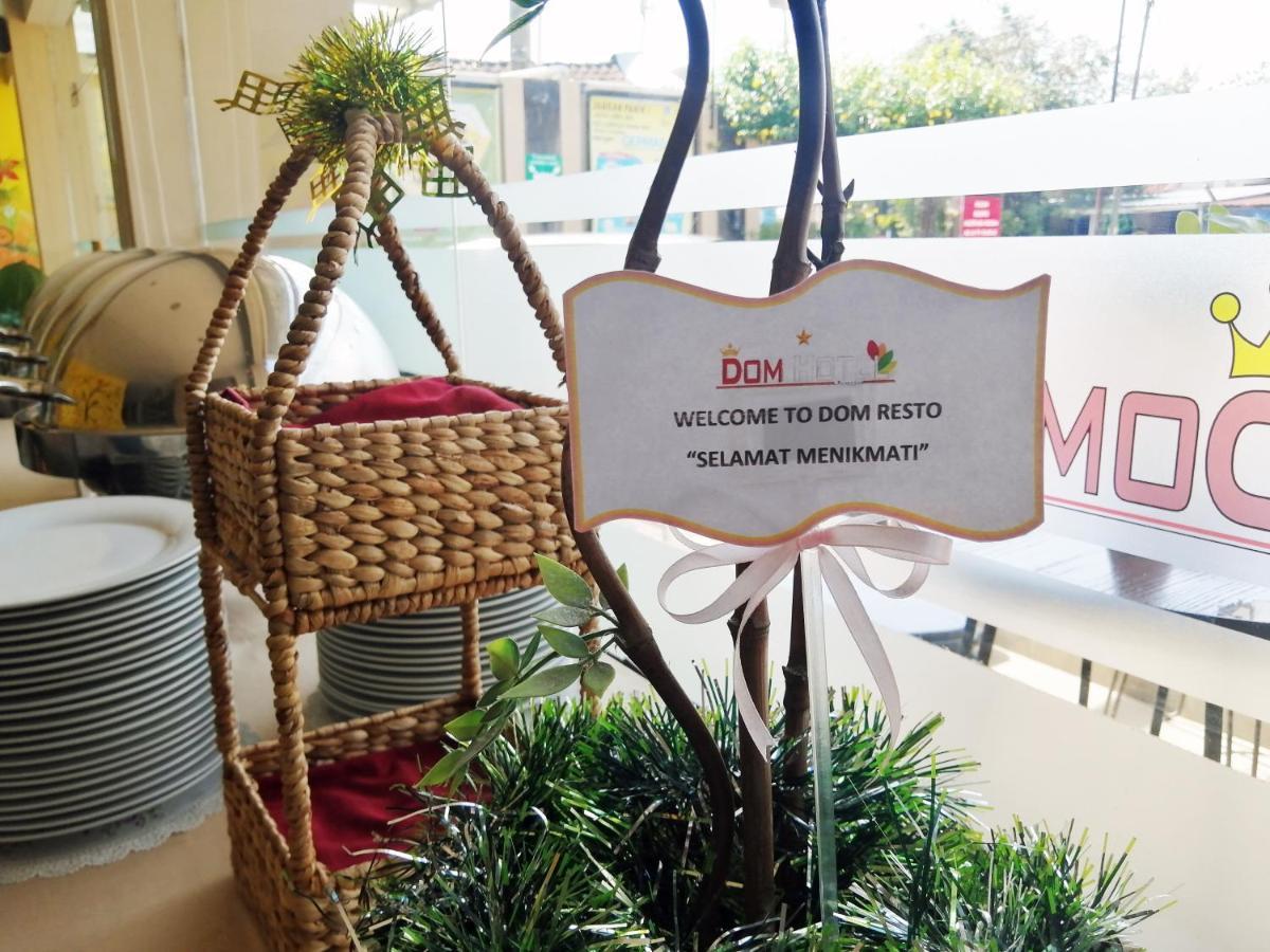 Dom Hotel Jogja Ngaglik Exterior foto